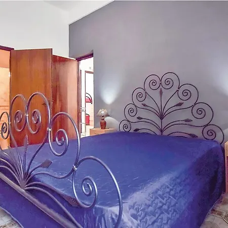 Comfortable In San Giorgio, 90 M² + Private Garden Sciacca