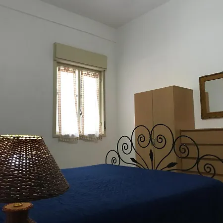 Comfortable In San Giorgio 90 M² + Private Garden Apartment