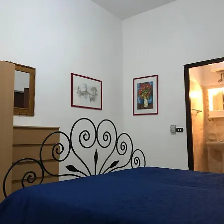 Comfortable In San Giorgio, 90 M² + Private Garden *