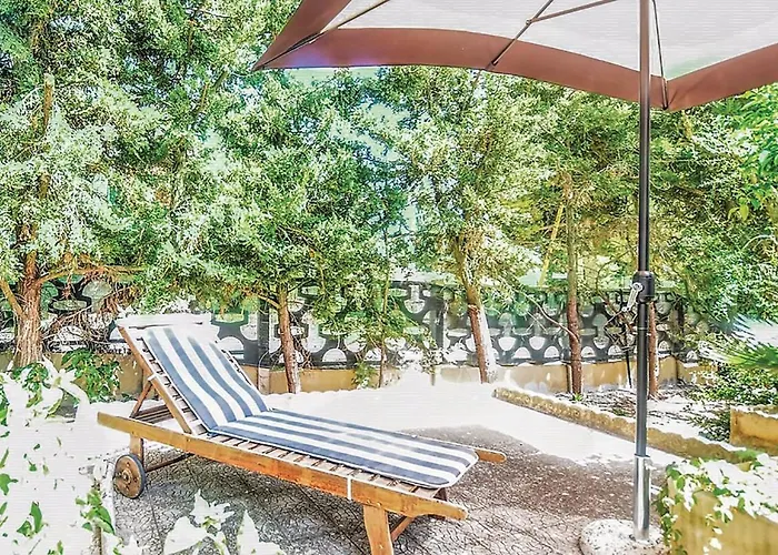 شقة Comfortable In San Giorgio, 90 M² + Private Garden شاكا